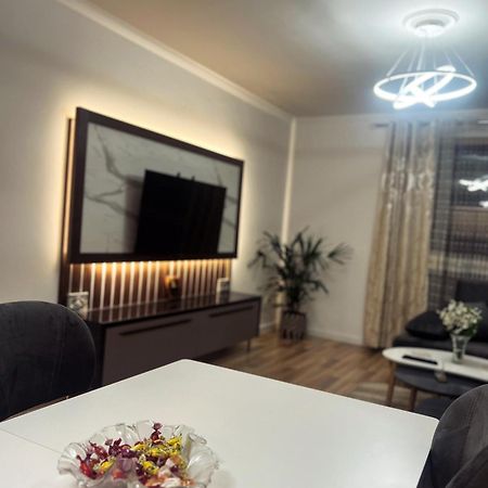 Art'S Apartment ティラナ エクステリア 写真