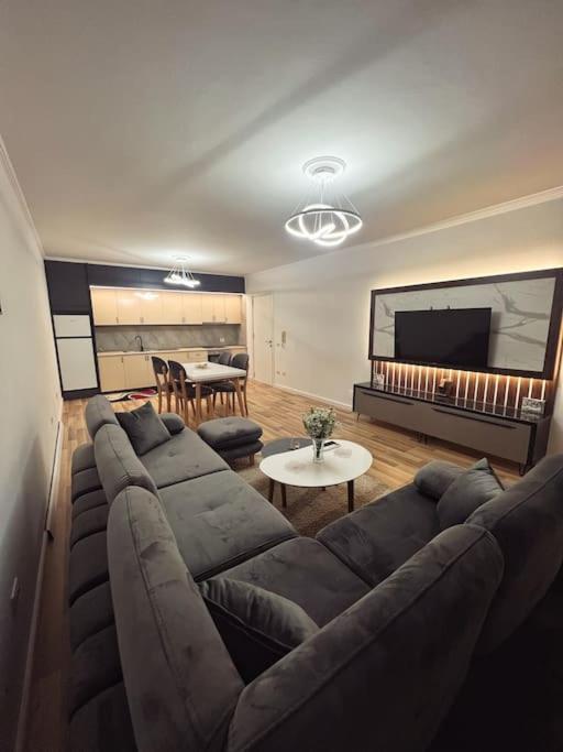 Art'S Apartment ティラナ エクステリア 写真