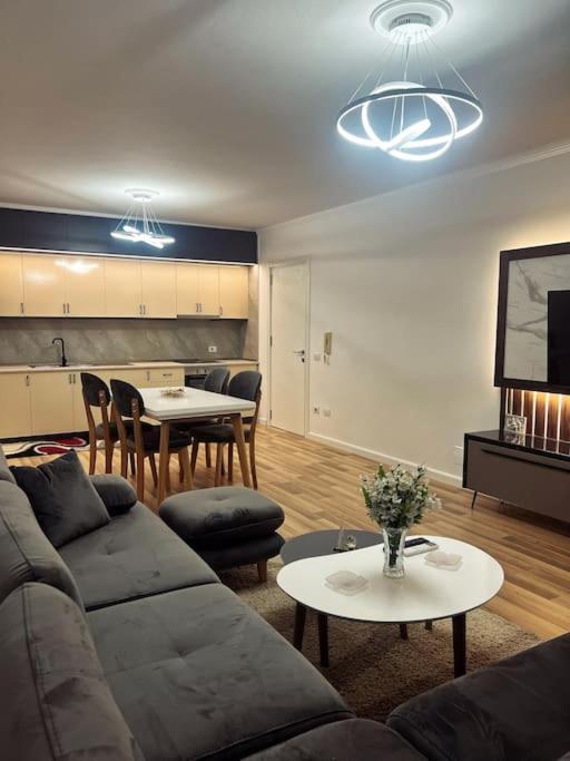 Art'S Apartment ティラナ エクステリア 写真