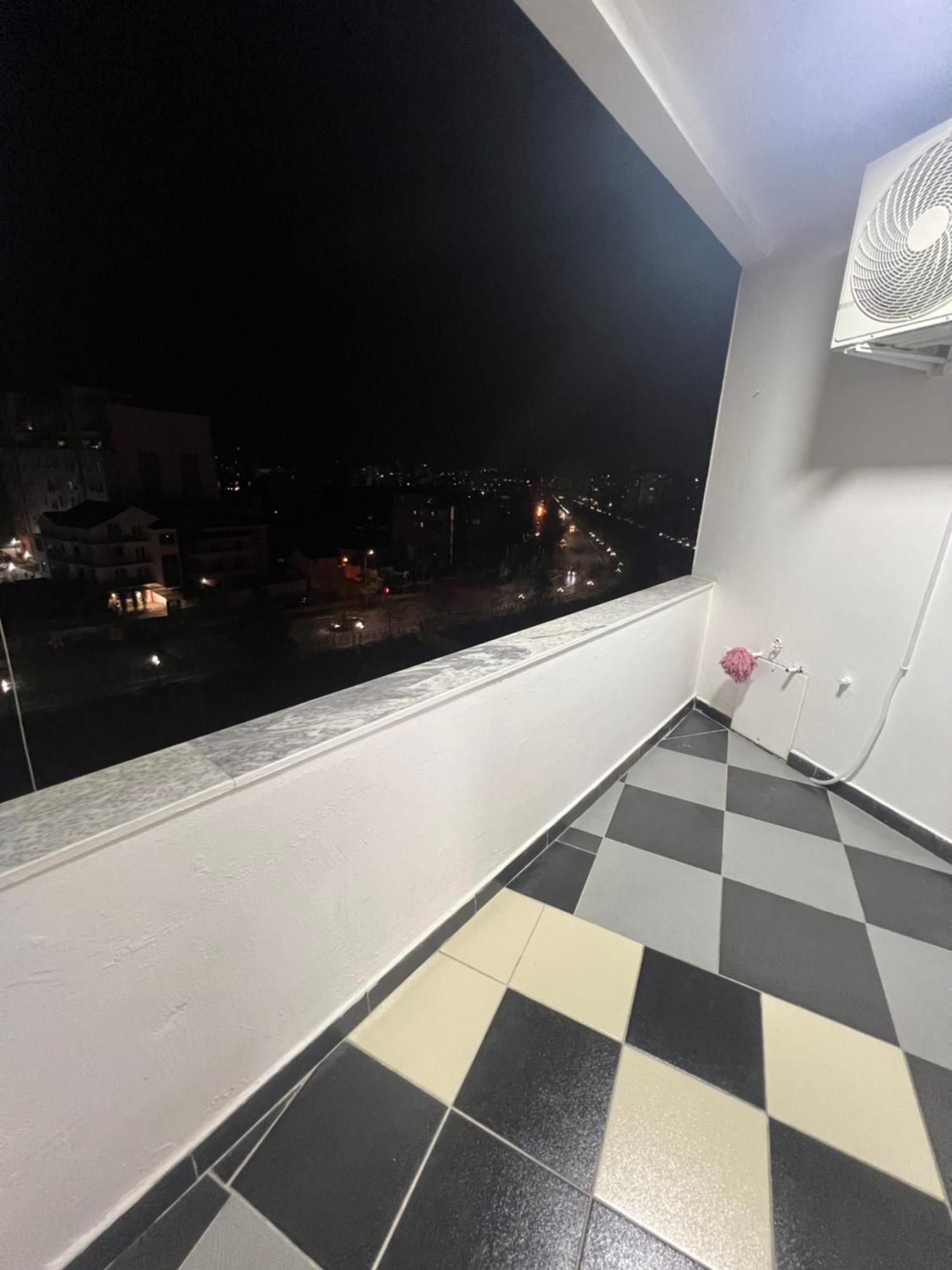 Art'S Apartment ティラナ エクステリア 写真