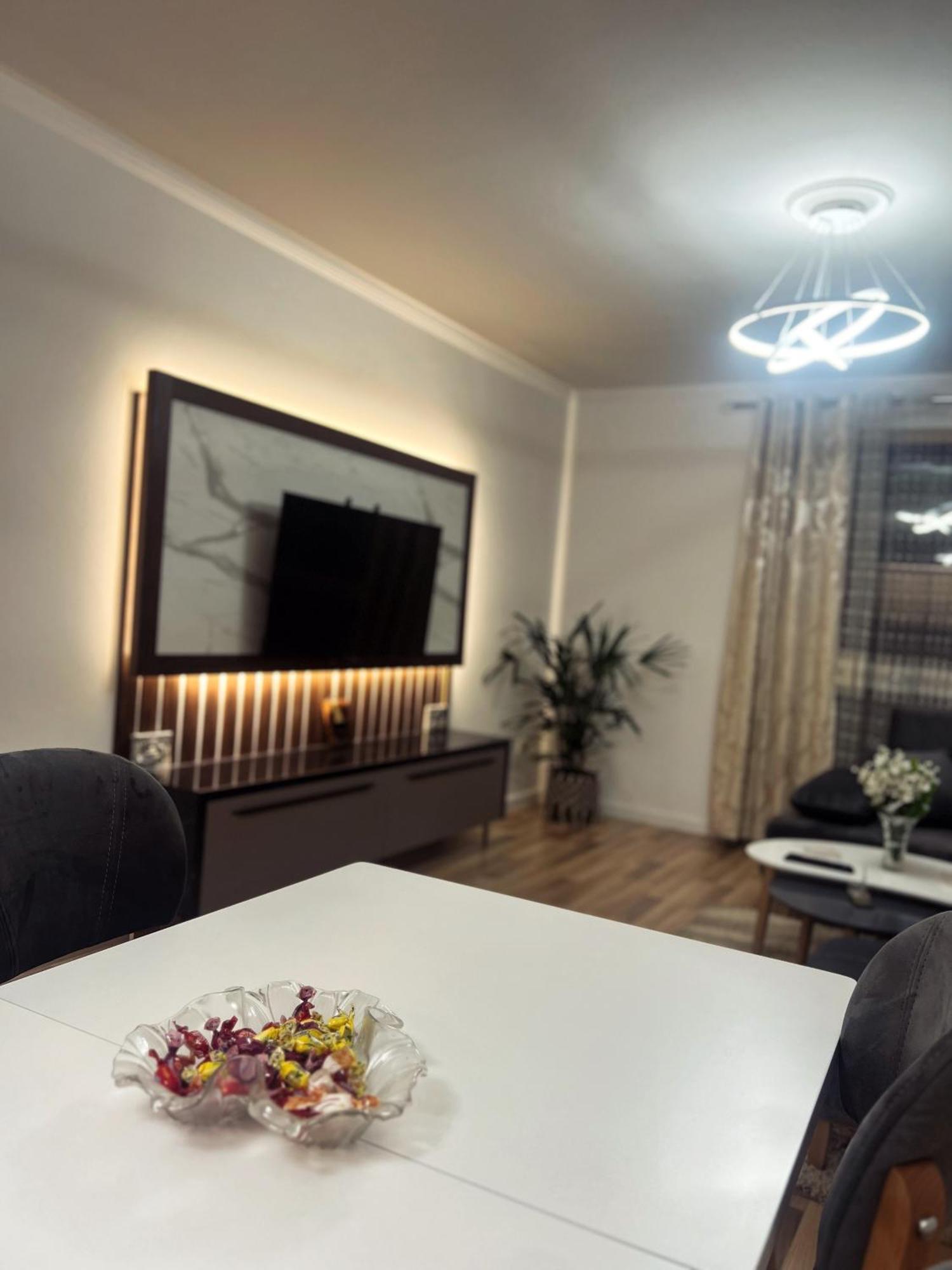 Art'S Apartment ティラナ エクステリア 写真