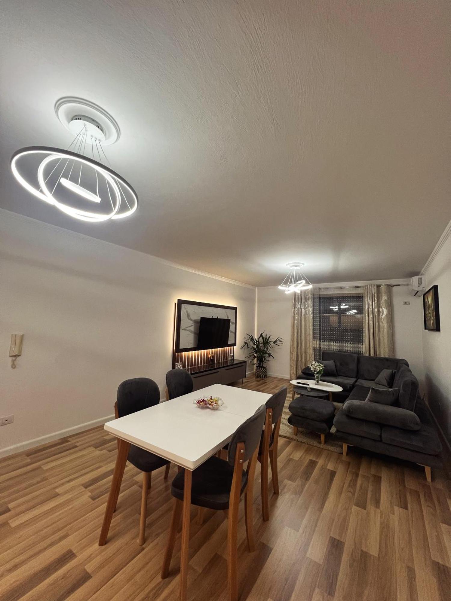 Art'S Apartment ティラナ エクステリア 写真